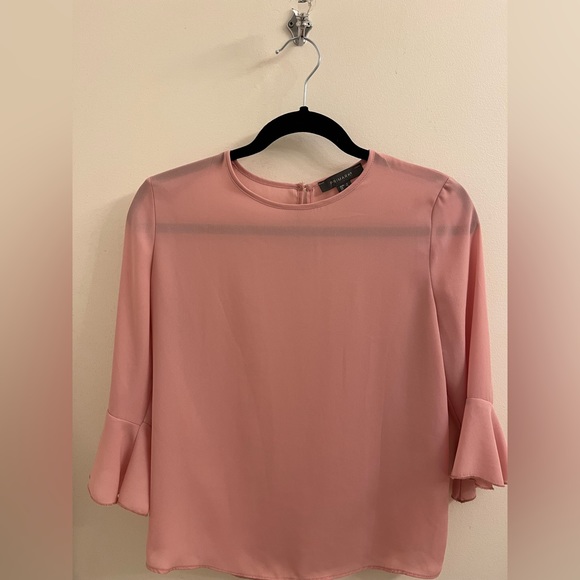 Pink top. Sleeves are half length. Top is light and good for spring - Picture 1 of 1